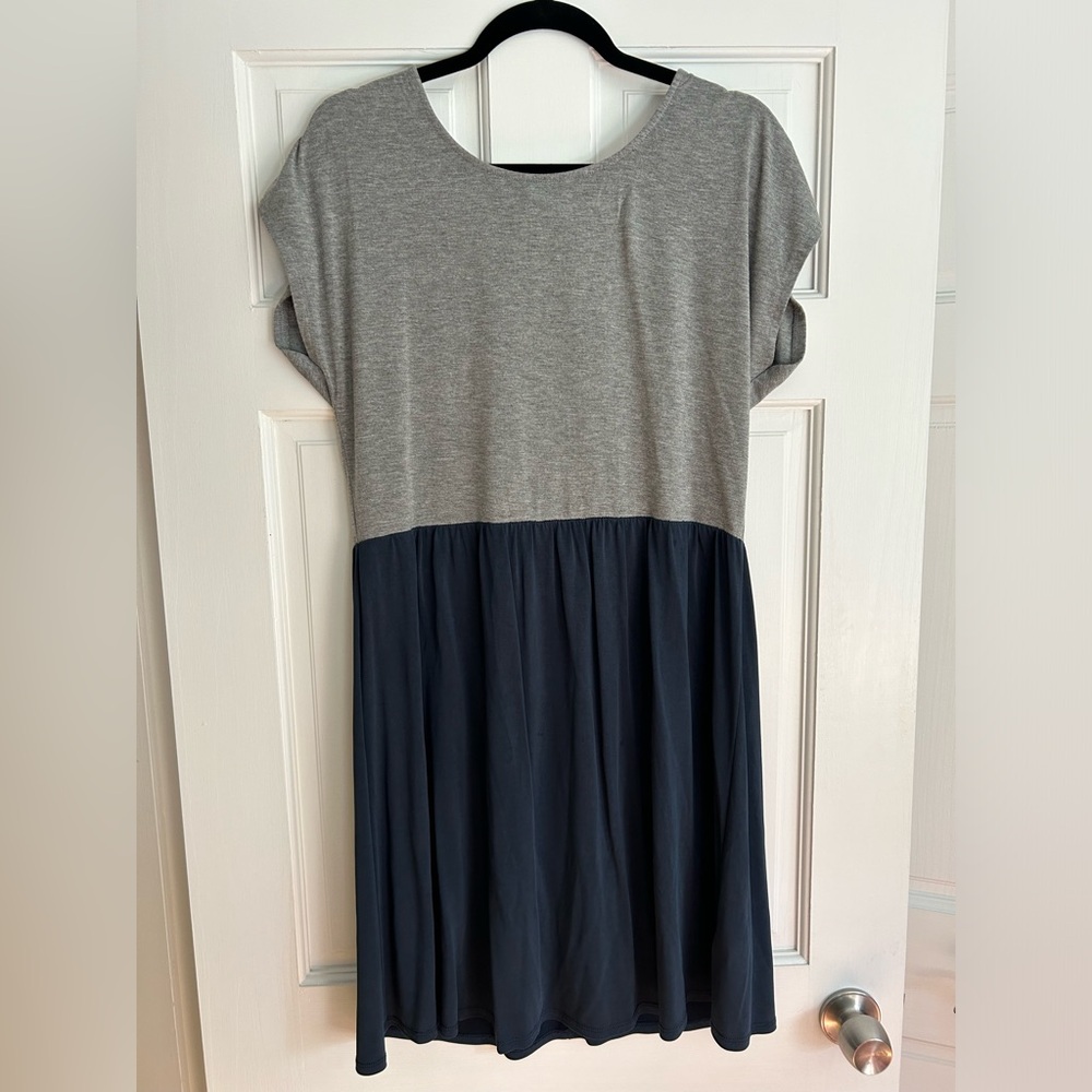 Mixed media gray/blue Cupio dress with keyhole tie back, size Large